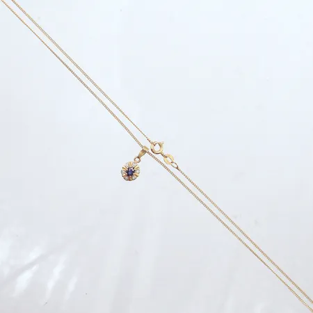 Collier, Pansar, hänge blå sten, 43cm, bredd 1mm, 18k  Vikt: 2,3 g