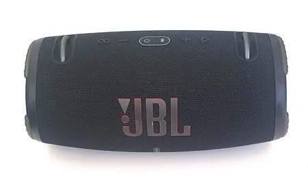 Blåtandhögtalare JBL  Charge 5 utan band och strömsladd  Vikt: 0 g Skickas med postpaket.