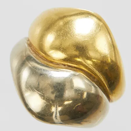 Ring, Ø16¾, bredd: 5,3-20,4mm, tvåfärgad, 18K Vikt: 9,1 g