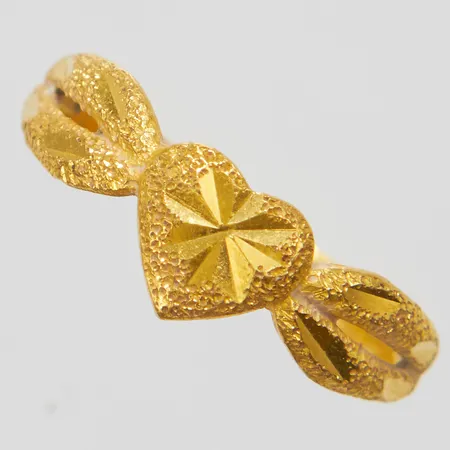 Ring, stl 16½, bredd 2-6mm, skeva, thaiguld, 23K Vikt: 1,9 g