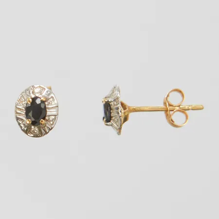 Örhängen med safirer samt diamanter 4 x ca.0,003ct, 8/8-slipade, 6,3x5,3mm, 18K Vikt: 0,7 g