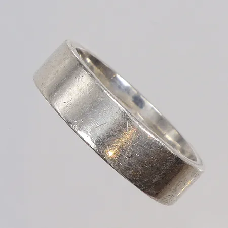 Ring slät stl 18¾ bredd 6mm, GHA silver 925/1000 Vikt: 7,3 g