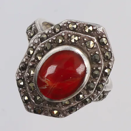 Ring med sten och markasiter, stl 16, bredd 2-20mm, Silver 925/1000 Vikt: 5,2 g