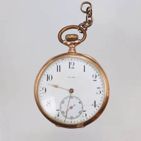 Fickur Invar 14K Ø48mm boett nr 196171 snr 240956, manuell uppdragning, yttre boett i guld, gravyr, ca år 1910, sprucken urtavla, 