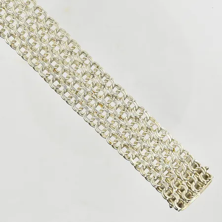 Armband Bismarck, 4-radigt, längd 19 cm, bredd 25 mm, tillverkad X9/1972, 830/1000 silver. Vikt: 53,8 g