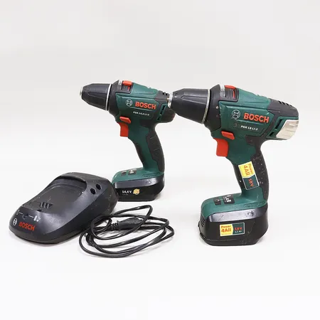 2 skruvdragare Bosch PSR 14,4 LI-2, PSR 18 LI-2 med laddare. Skickas med postpaket.
