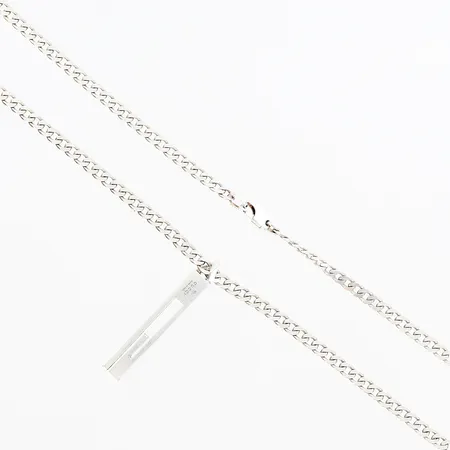 Collier Gucci, pansarkedja 50cm, bredd 3,2mm, hänge 49x7mm ej avtagbart, repor/hack, silver 925/1000. Vikt: 29,4 g