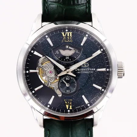 Herrur Orient Star 70th anniversary  No. 0090/1400, Epson, stål, automatisk, Ø40mm, grönglittrig urtavla, nr F6F4-UANO C0T0191, grönt läderband Hirch, 25cm, inga tillbehör.