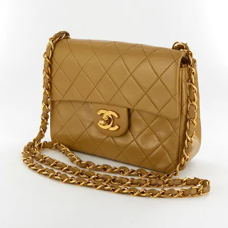 Väska, Chanel Mini Flap, beige, datumkod: 2728563, tillverkad 1991-1994, bruks- och åldersrelaterat slitage, dustbag Vikt: 0 g