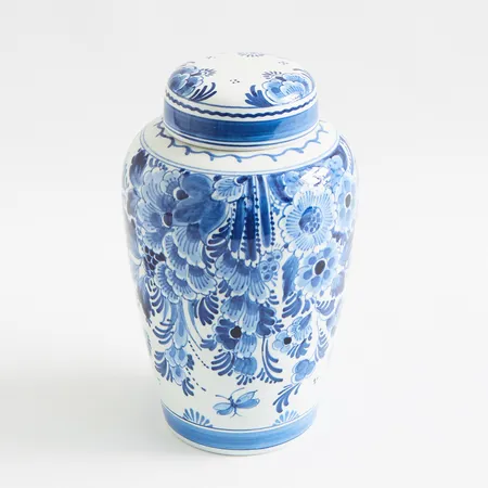 Lockurna, Royal Delft, Höjd: ca 20cm CJ/ år 1964, nr: 442, signatur: R.AK, smärre krackeleringar,  Skickas med paket.