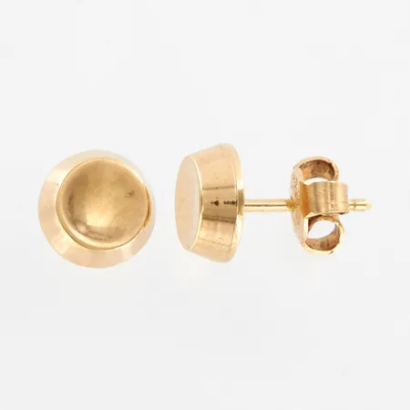 Ett par örhängen, Ø8mm, ett stopp saknas, 18K Vikt: 1,7 g