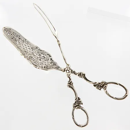 Kaktång med genombruten blomsterdekor, 21,5cm, bredd: 56mm, importstämplar, silver 830/1000  Vikt: 90,1 g