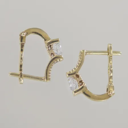 Ett par örhängen med stenar i set, H 1,5 cm, 18k Vikt: 3,5 g