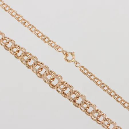 Collier Bismarck, Svedbom Köping, längd ca 44.5 cm, bredd 3-7.3 mm, 18k. Vikt: 14,4 g