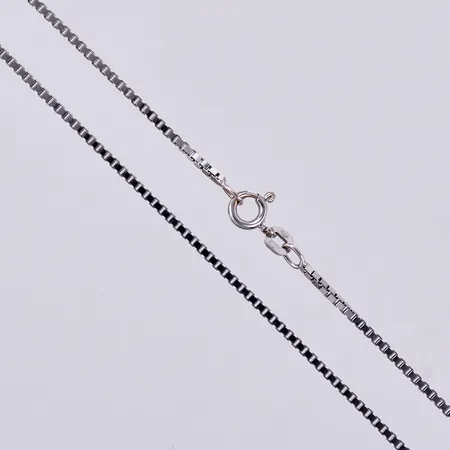 Kedja Venezia längd ca 2mm, bredd ca 45cm, 18K Vikt: 8,1 g