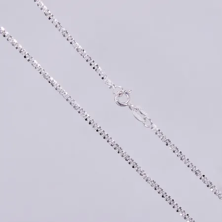 Kedja, längd: ca 40cm, bredd: 2mm, 925/1000 silver  Vikt: 3,2 g