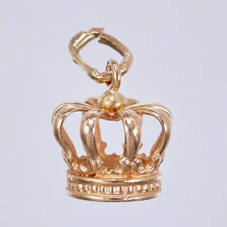 Hänge, längd: ca 1,8cm, bredd: ca 11mm, hängöglan av, 18K  Vikt: 2 g