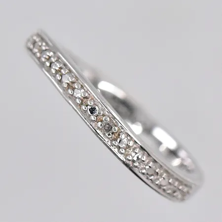 Ring, stl 19, 925/1000 silver Vikt: 2,5 g