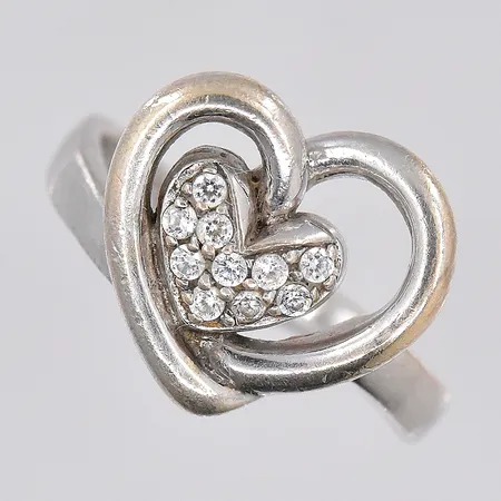 Ring med vita stenar, stl 18, Catwalk, silver Vikt: 4,3 g