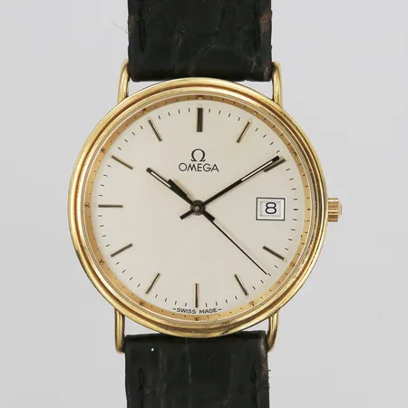 Herrur Omega, 18K, quartz, Ø33mm, gravyr, repig, batteribyte krävs, bruttovikt 27,2g