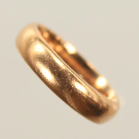 Slät ring, stl 18, 18K Vikt: 7,5 g
