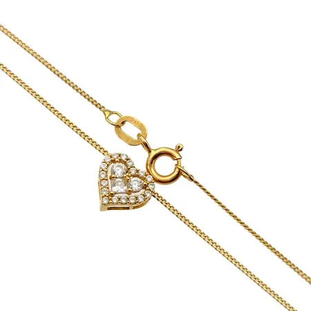 Collier, 18K guld, vita stenar, Guld Carlsén Ab (CCC), längd 42,5 cm, bredd 0,8 mm, hjärtats storlek 7,5 x 8 x 3 mm, hänget går inte att plocka av från kedjan, fint skick, stenar utan anmärkning Vikt: 1,8 g