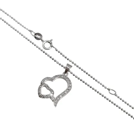 Halsband med tillhörande Hänge "Hjärta", silver 925/1000, vita stenar, kedja längd 37,5 - 41,5 cm, hänge längd 25 mm, bredd 16 mm, tillverkarstämpel CCC (båda), fint skick  Vikt: 3,7 g