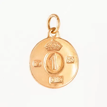 Hänge, 1 öring i 18K guld. Den är Ø 12,5 mm och väger 1,1g. Stämplad 18K.