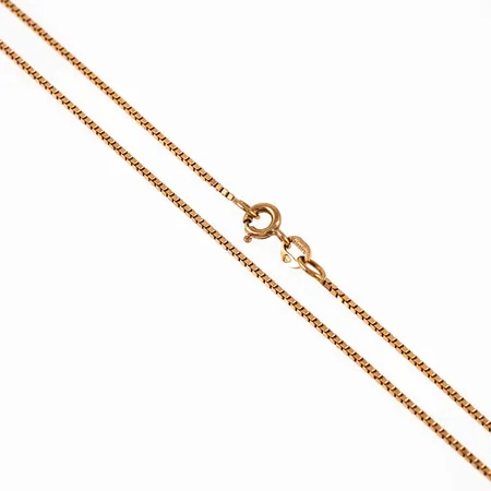 Kedja, venezia i 18K guld. Den är 38 cm lång, 1 mm bred och väger 3,2g. Stämplad S&Co, Balestra, 18K & Kattfot. Springring.