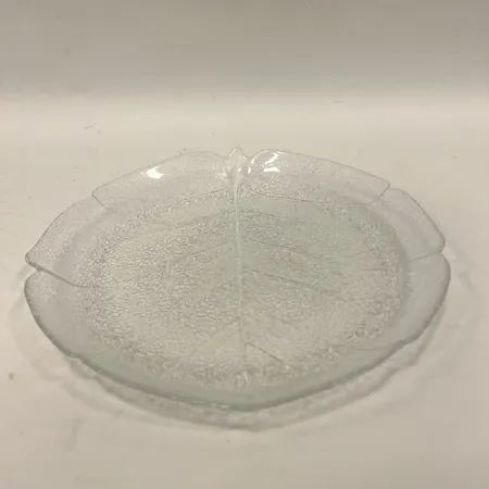 4 Tallrikar, Arcoroc, ur serien Aspen, Ø24cm, glas. Skickas med paket.
