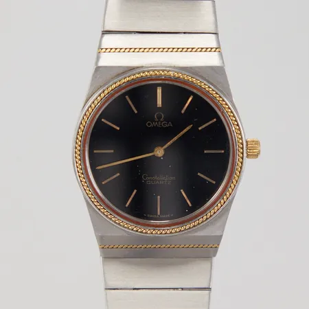 Herrur Omega Constellation Torsade, stål/guld, Ø 33,5mm, quartz, stållänken är Omega men ej original till klockan samt skadad/strech, inga övriga tillbehör