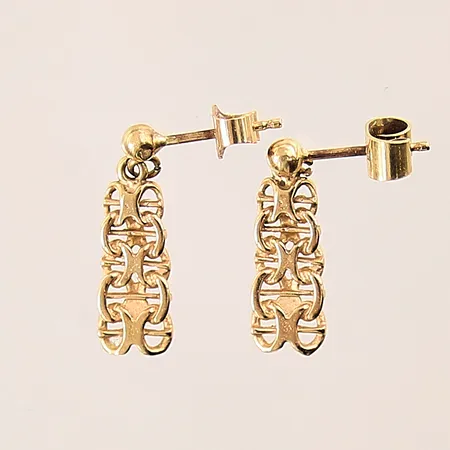 Ett par örhängen X-länk, längd 20mm, bredd 3-6mm, GFAB, 18K Vikt: 2,3 g