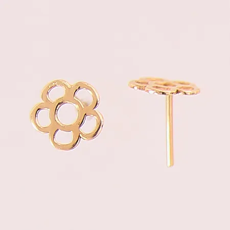 Ett par örhängen, blommor, Ø8,5mm, saknar snurrebussar, 18K  Vikt: 0,8 g