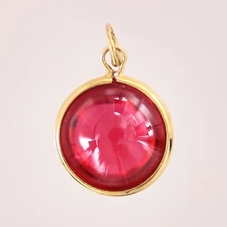 Hänge med röd sten, 15x15mm, 18K  Vikt: 3,6 g