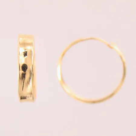 Ett par örhängen creoler, Ø19mm, bredd: 4,9mm, 18K  Vikt: 1,6 g