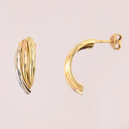 Ett par örhängen, trefärgade, 20x7,8mm, olika snurrebussar, ostämplade, 18K Vikt: 3,5 g