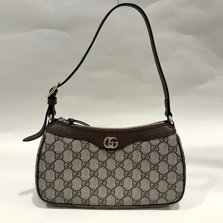 Väska, Gucci Ophida small shoulder bag, mått: 25cm x 15cm x 6.5cm, serienummer: G041160710, modellnummer: 735145 KAAAD 8358 , brunt/beige läder GG Supreme, kvitto från Birger Jarlsgatan 2023, dustbag, box. 