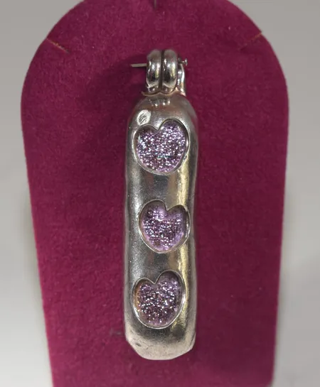 Handgjord hänge /glas,  6 x 1,4 cm ,silver Vikt: 22,4 g