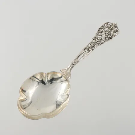 Serveringssked, längd 19cm, silver Vikt: 58 g