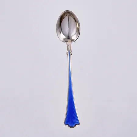 Kaffesked med färgad emalj, längd: ca 10cm, Norway, 925/1000, silver Vikt: 10 g
