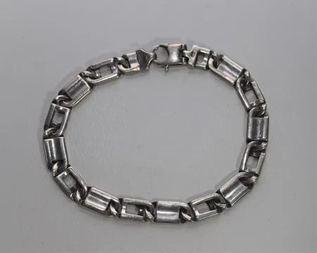 Armband  , Längd  21,5 cm , Breed 8 mm,  Vikt: 24,4 g