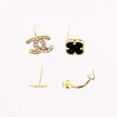 3 udda örhängen, 1 piercingsmycke, defekter, stenar, OBS ej märksdesign, 18K, Bruttovikt: 3,2gram Vikt: 3,2 g