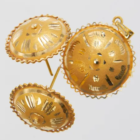 Diverse guld, defekta, saknar stoppers, klämda, 21K Vikt: 2,6 g