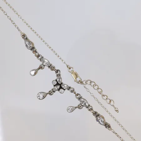 Collier med vita stenar 42/46cm bredd 2-26mm, GHA, silver 925/1000 Vikt: 10,9 g