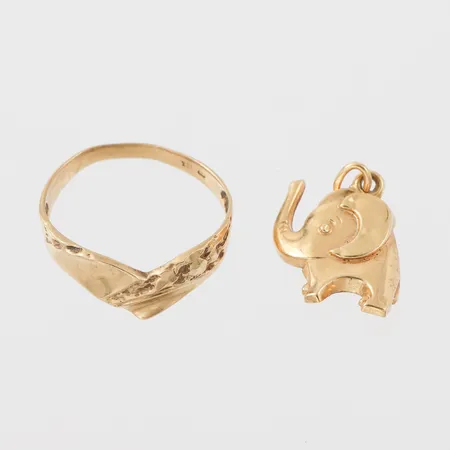 Trasigt guld, 18k. Vikt: 2,4 g