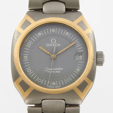Herrur Omega Seamaster Polaris Titane, quartz, 32x38mm, länk ca 17cm, sned & skadad urtavla, lysmassa skadad, slitage, behov av service
