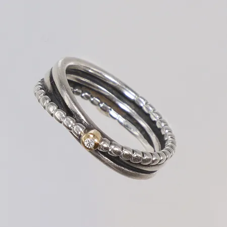 Ring med sten, stl 16¼, bredd ca 5mm, Silver 925/1000 Vikt: 4,2 g