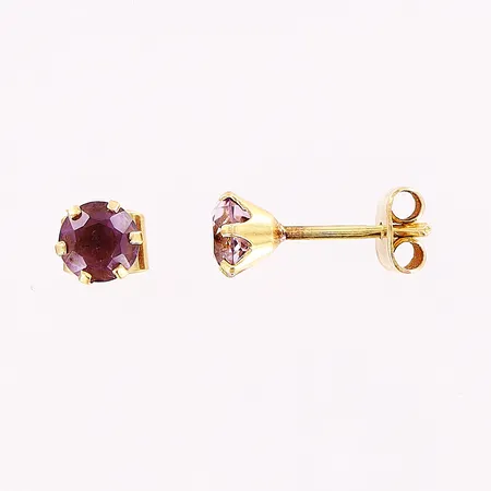 Ett par örhängen, lila stenar, Ø5mm, 18K.  Vikt: 0,9 g
