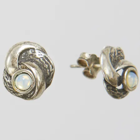 Ett par örhängen, stenar, Ø 9,5-11mm, 925/1000 silver Vikt: 2,1 g