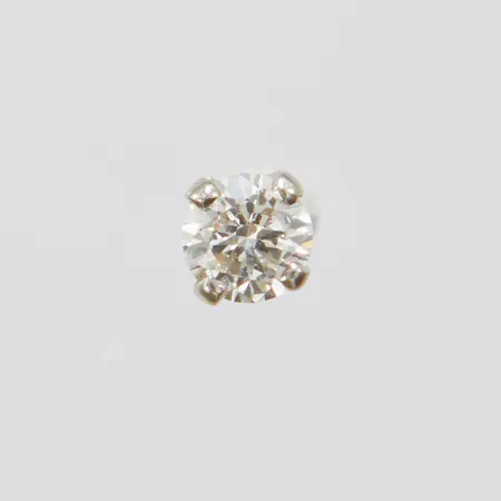 Ett udda örhänge, diamant 1 x ca 0,20ct, W/VS Ø 3,8mm, vitguld, saknar stoppers, 18K Vikt: 0,3 g